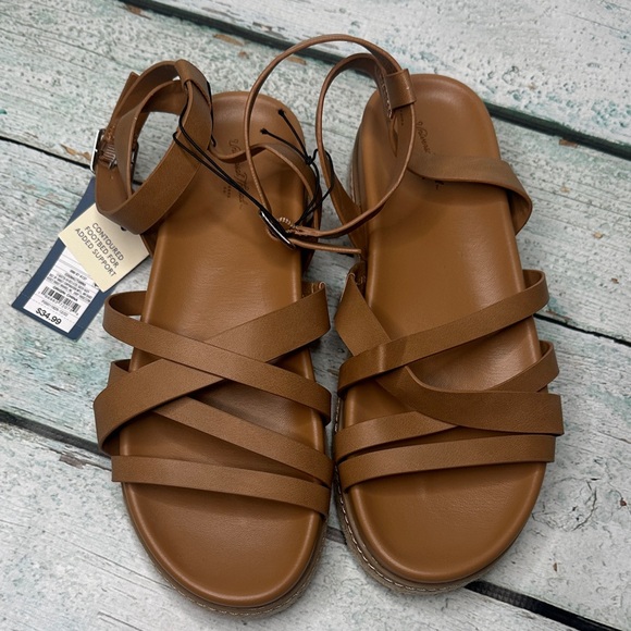 New With Tags Universal Thread Brown Strappy Sandals Size 8.5 - Picture 1 of 4